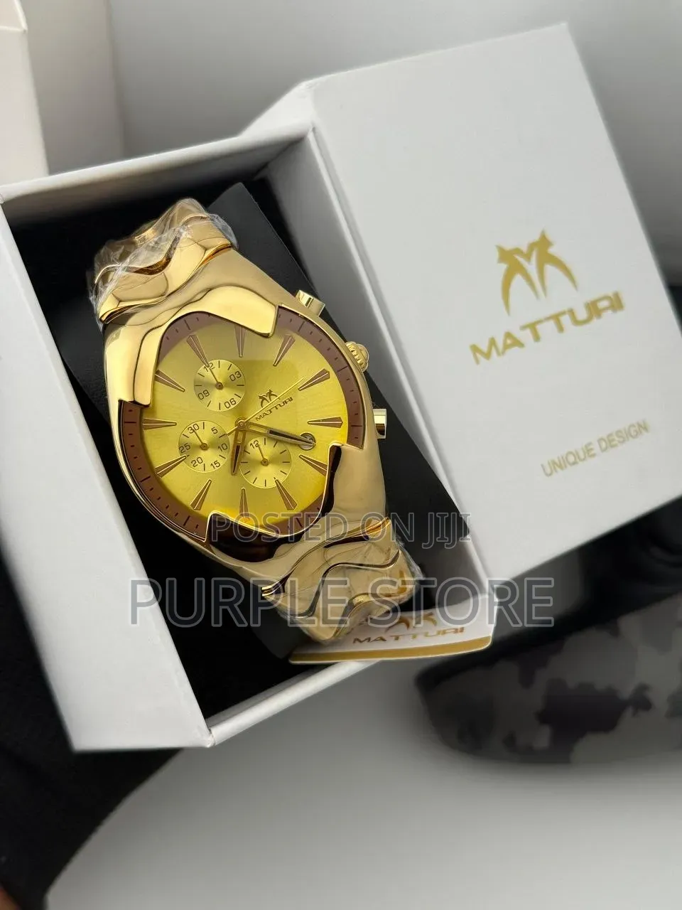 Matturi Unique Design Chronograph Watches