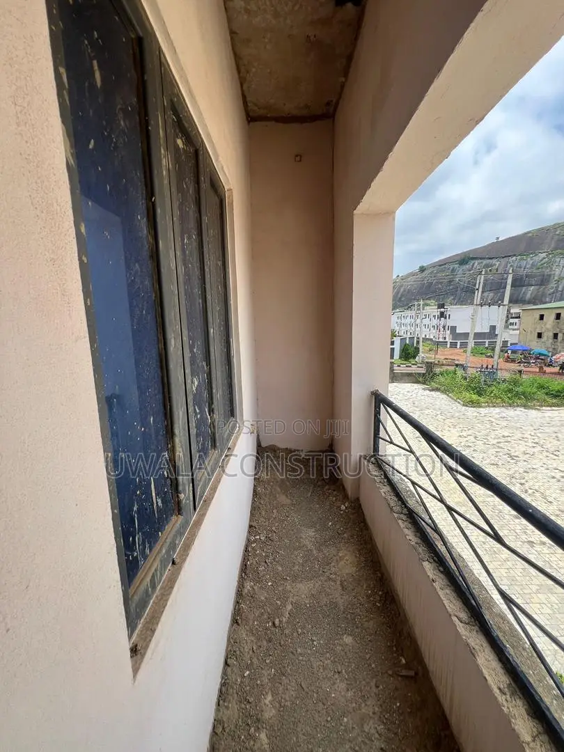 3bdrm Duplex in Katampe (Main) for sale