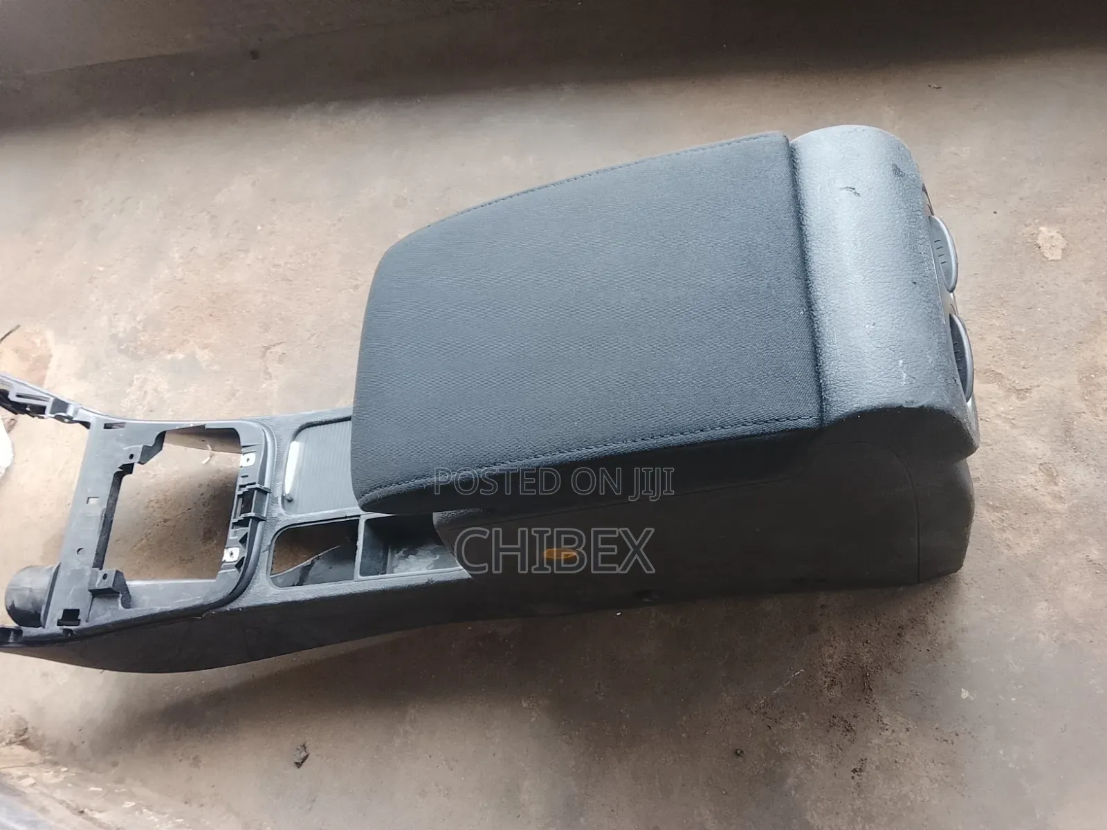 Hand Rest Volkswagen Tiguan 2010/2013