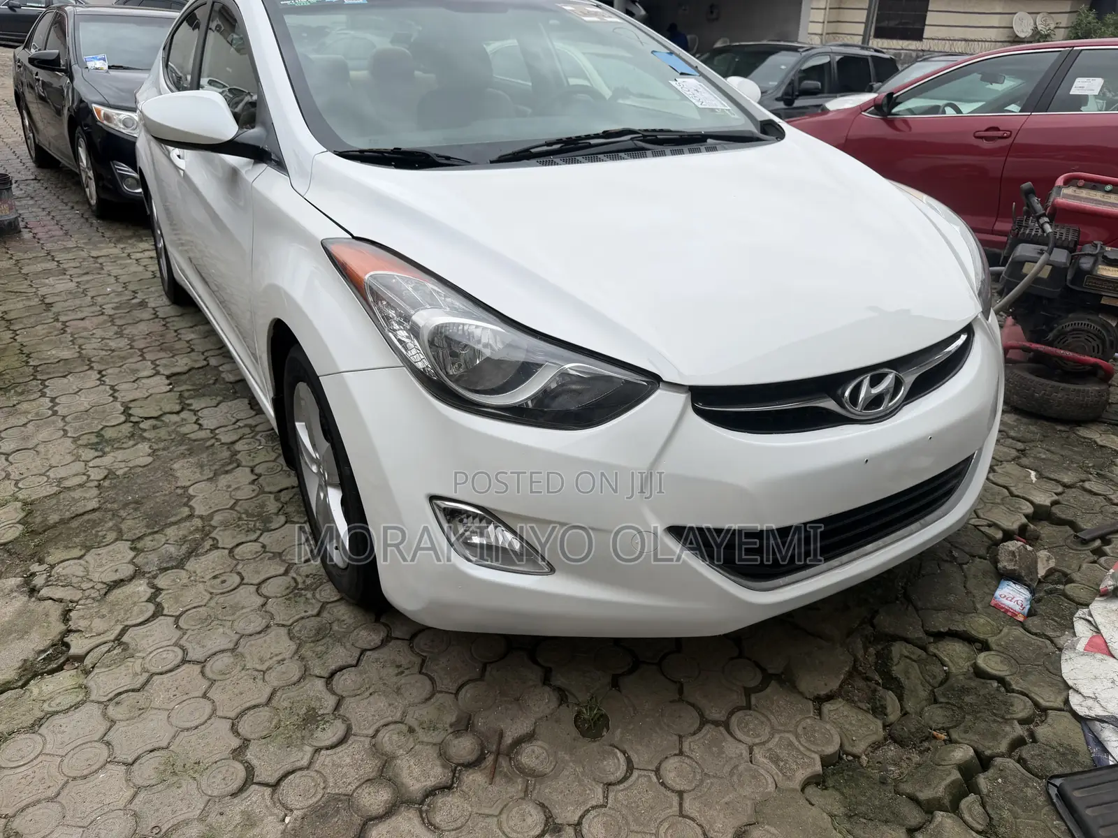 Hyundai Elantra GLS Sedan FWD (1.8L 4cyl 6A) 2013 White