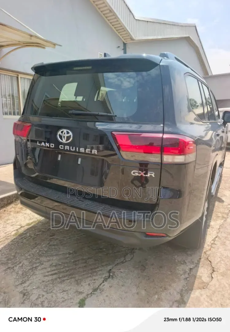 New Toyota Land Cruiser 2025 Black