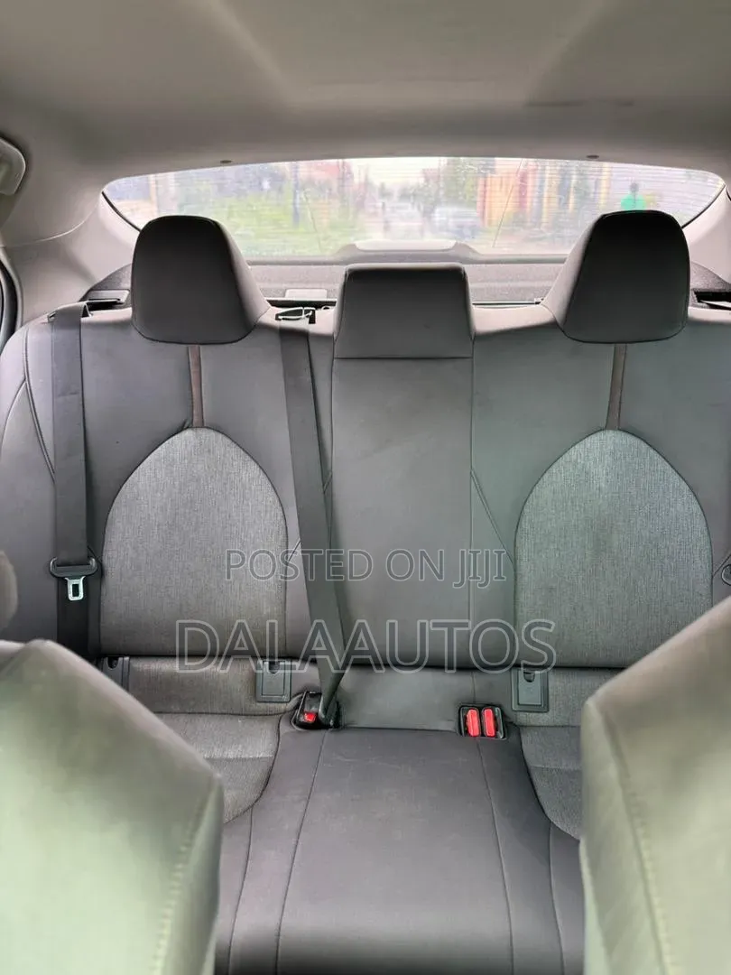 Toyota Camry 2018 Black