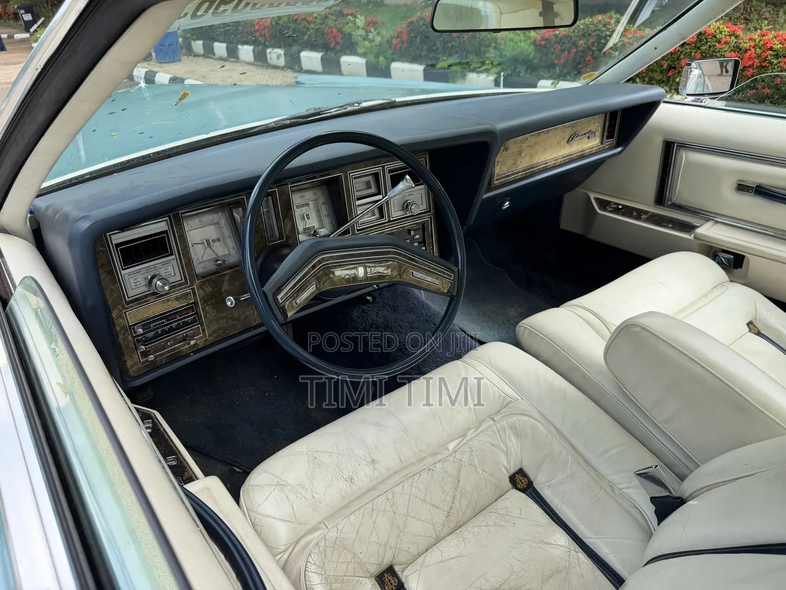 Lincoln Town Car 1981