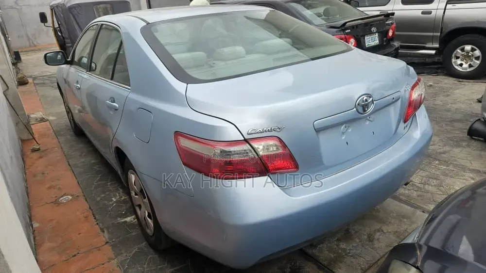 Toyota Camry 2008 Blue