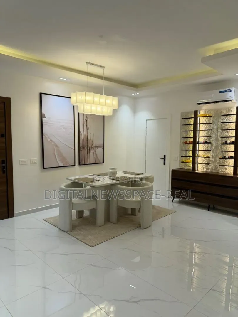 Furnished 3bdrm Shared Apartment in Victoria Island Extension for Rent