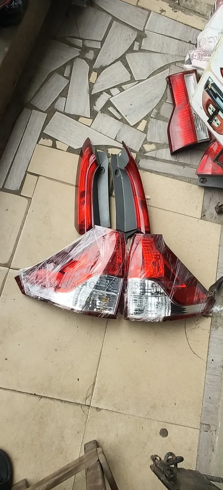 Complete Back Lights 2014 Honda CRV