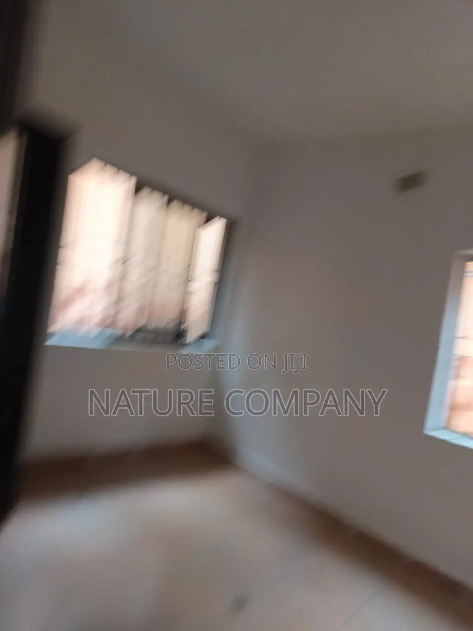 3bdrm Block of Flats in Magodo Isheri for sale