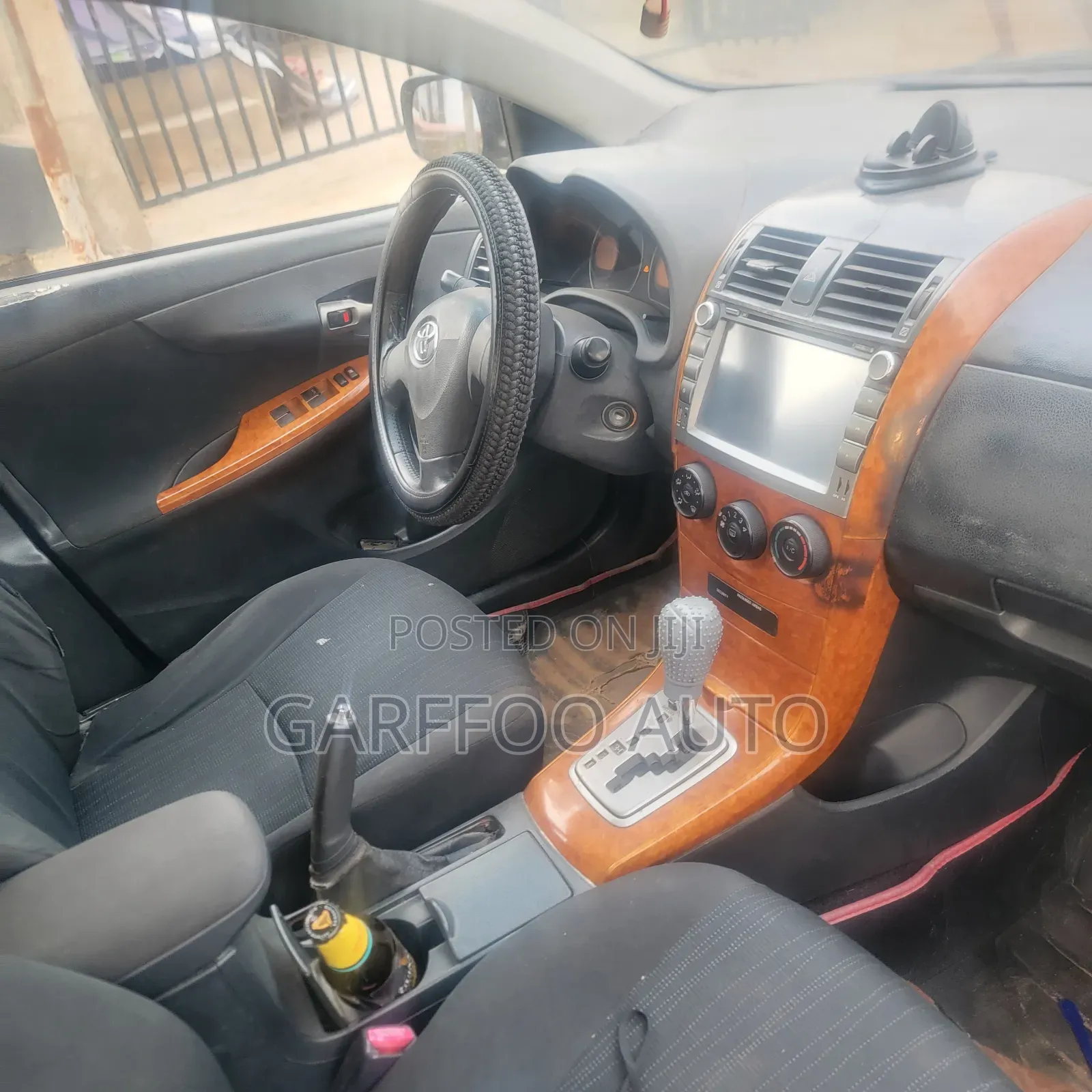 Toyota Corolla 2010 Black