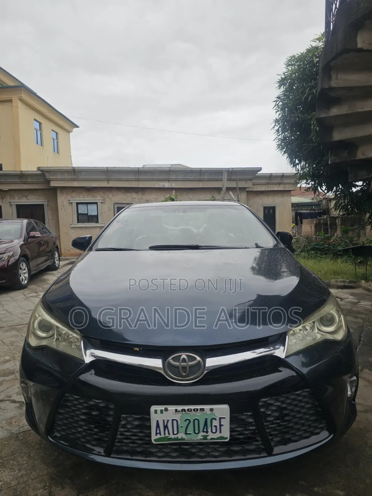 Toyota Camry LE 4dr Sedan (2.5L 4cyl 6A) 2016