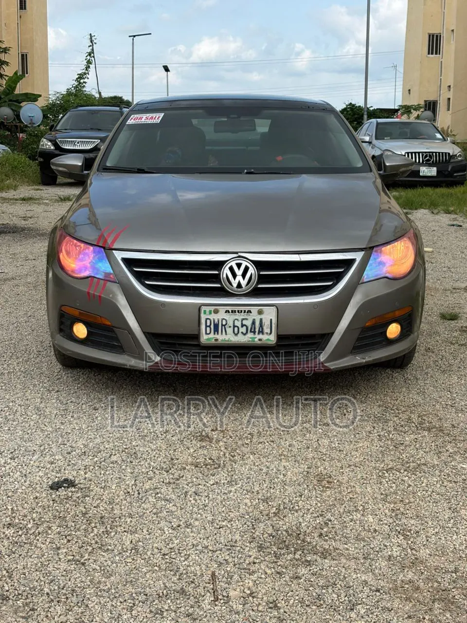 Volkswagen Passat 2010 Silver