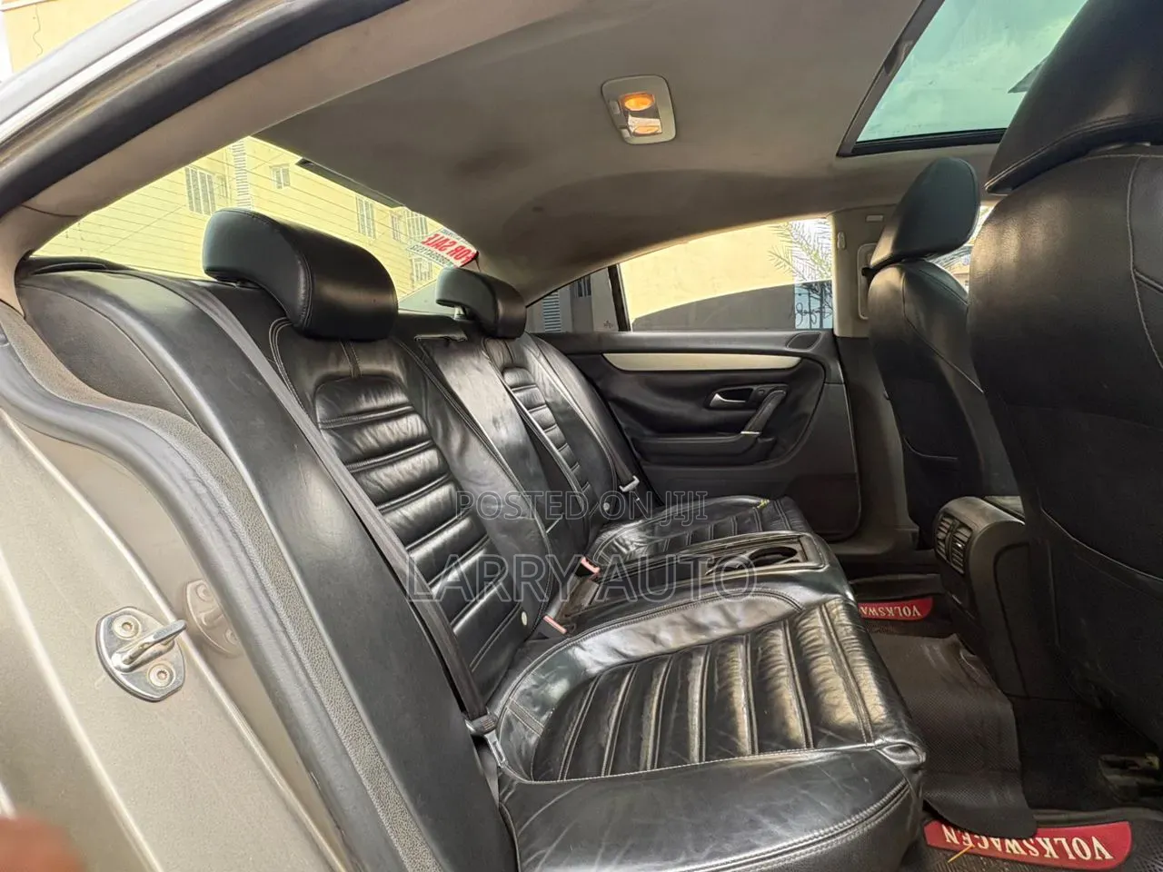 Volkswagen Passat 2010 Silver