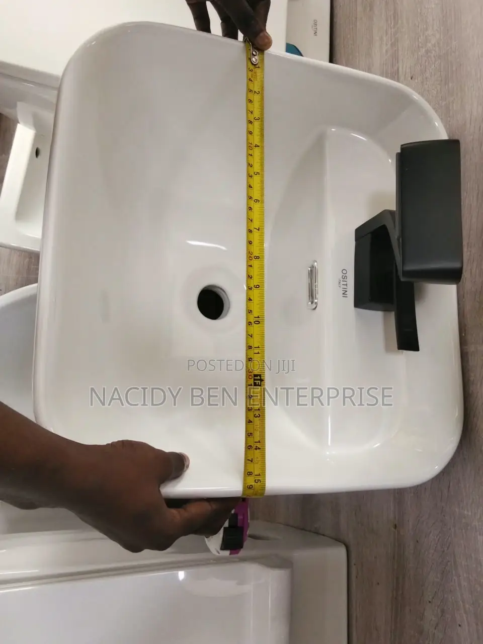 Hanging Wash Hand Basin