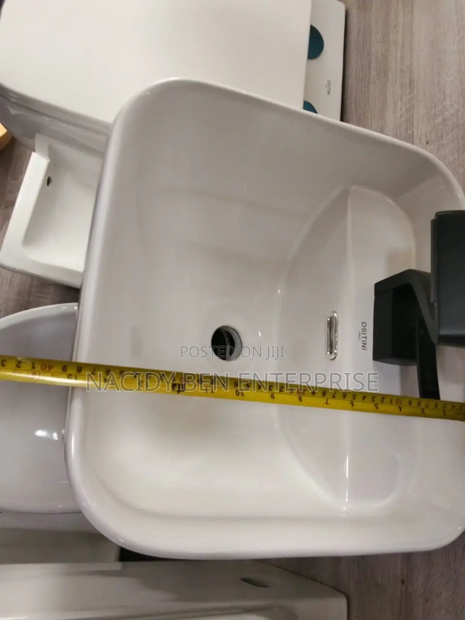 Hanging Wash Hand Basin