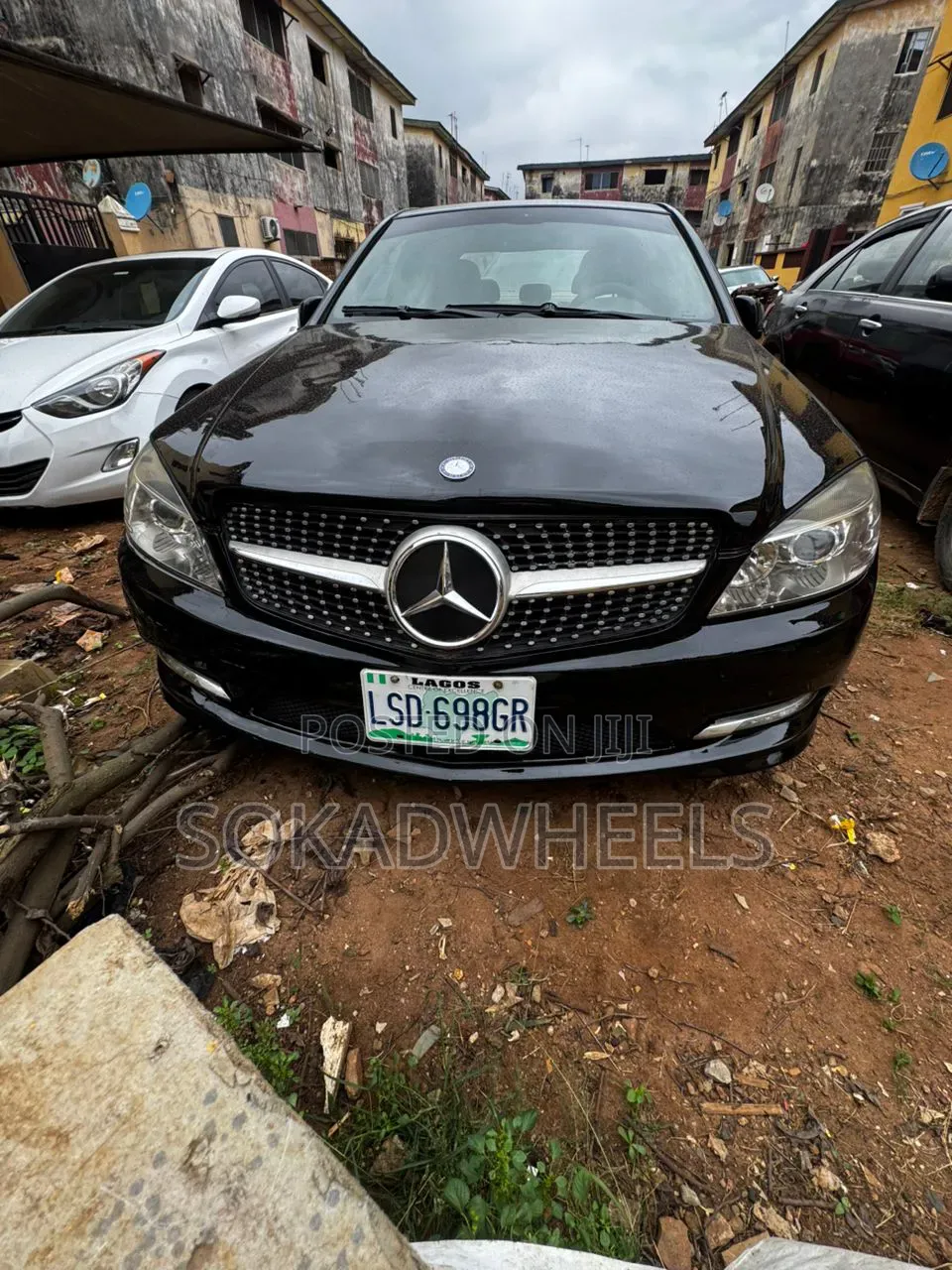 Mercedes-Benz C300 2010 Black