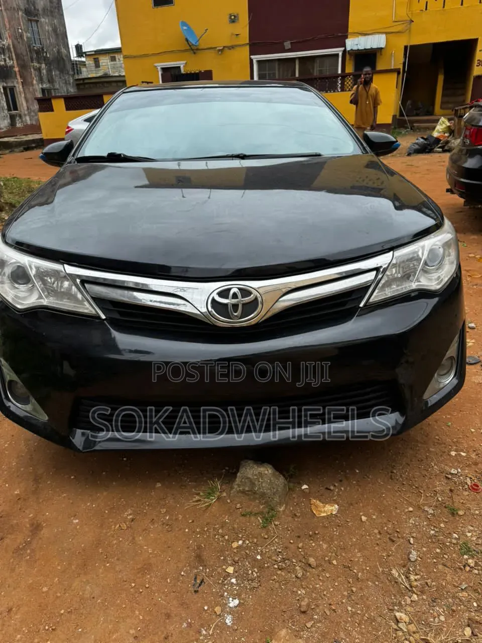 Toyota Camry XLE V6 4dr Sedan (3.5L 6cyl 6A) 2013 Black