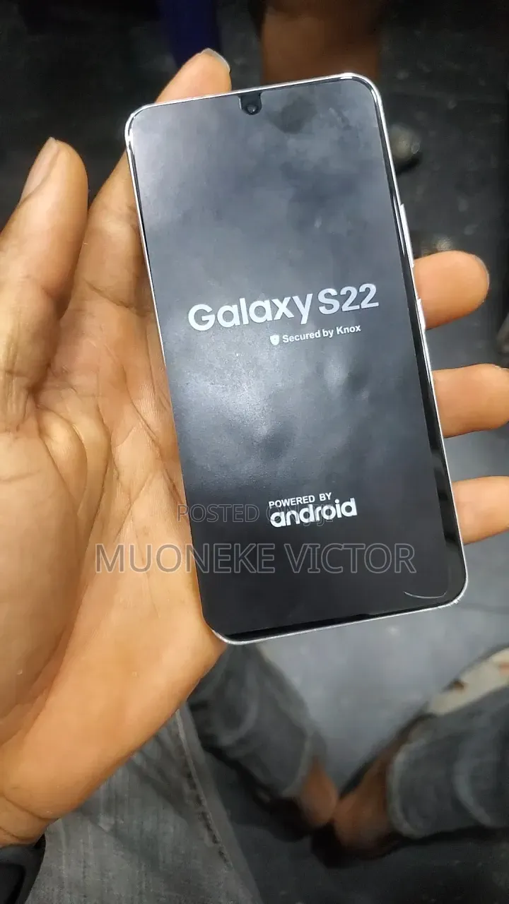 Samsung Galaxy S22 5G 256 GB White