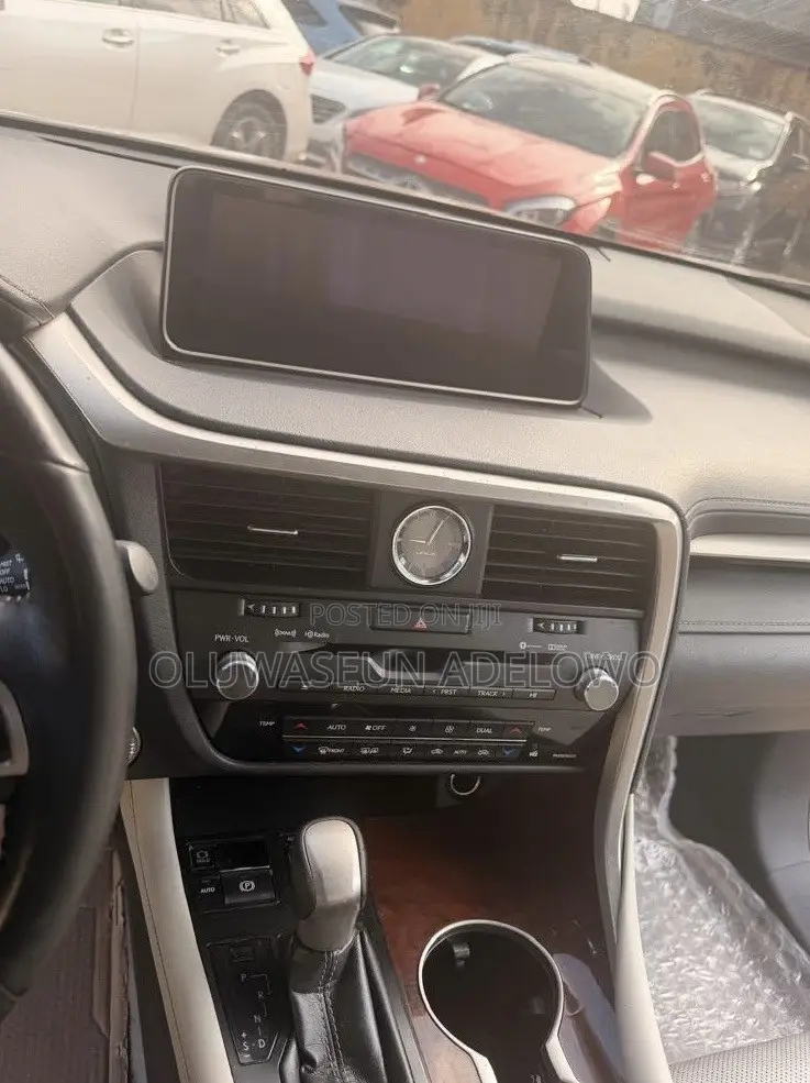 Lexus RX 350 FWD 2017 Gold