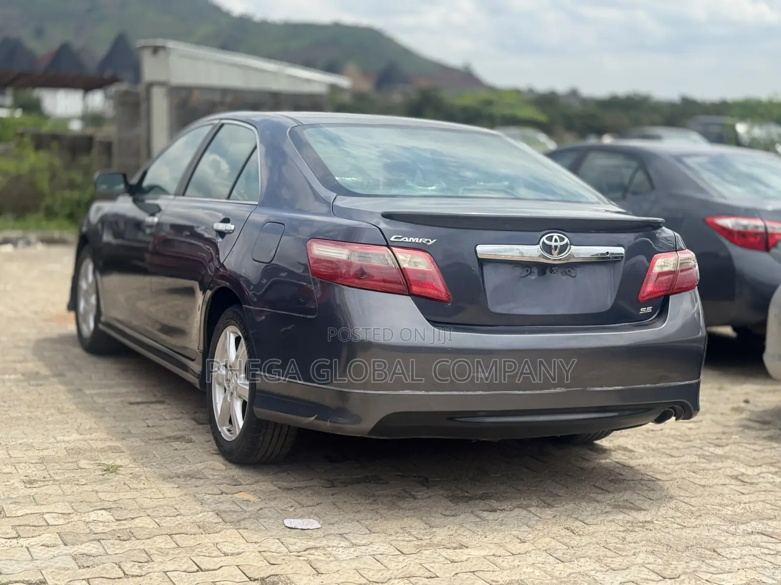 Toyota Camry SE 4dr Sedan (2.4L 4cyl 5A) 2008 Gray