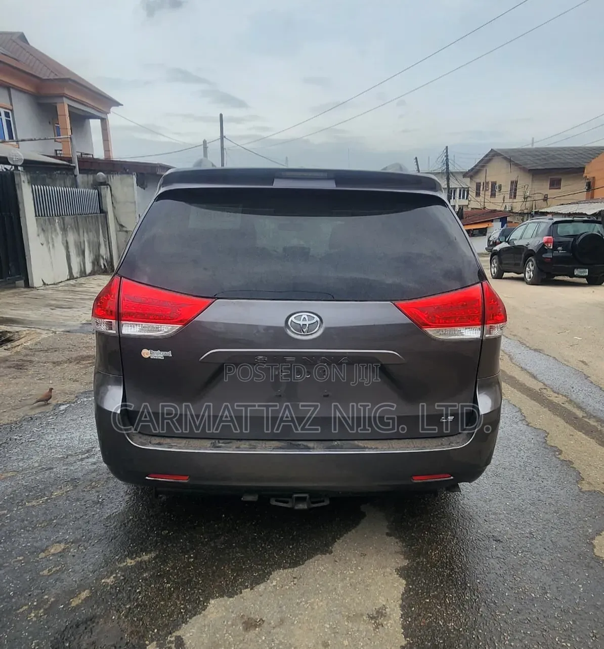 Toyota Sienna LE FWD 8-Passenger 2013 Gray
