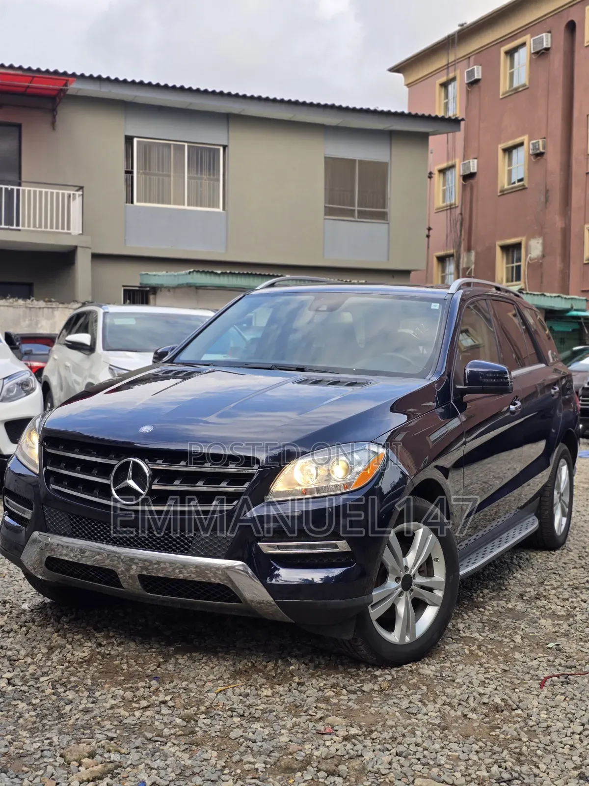 Mercedes-Benz M Class 2012 Blue