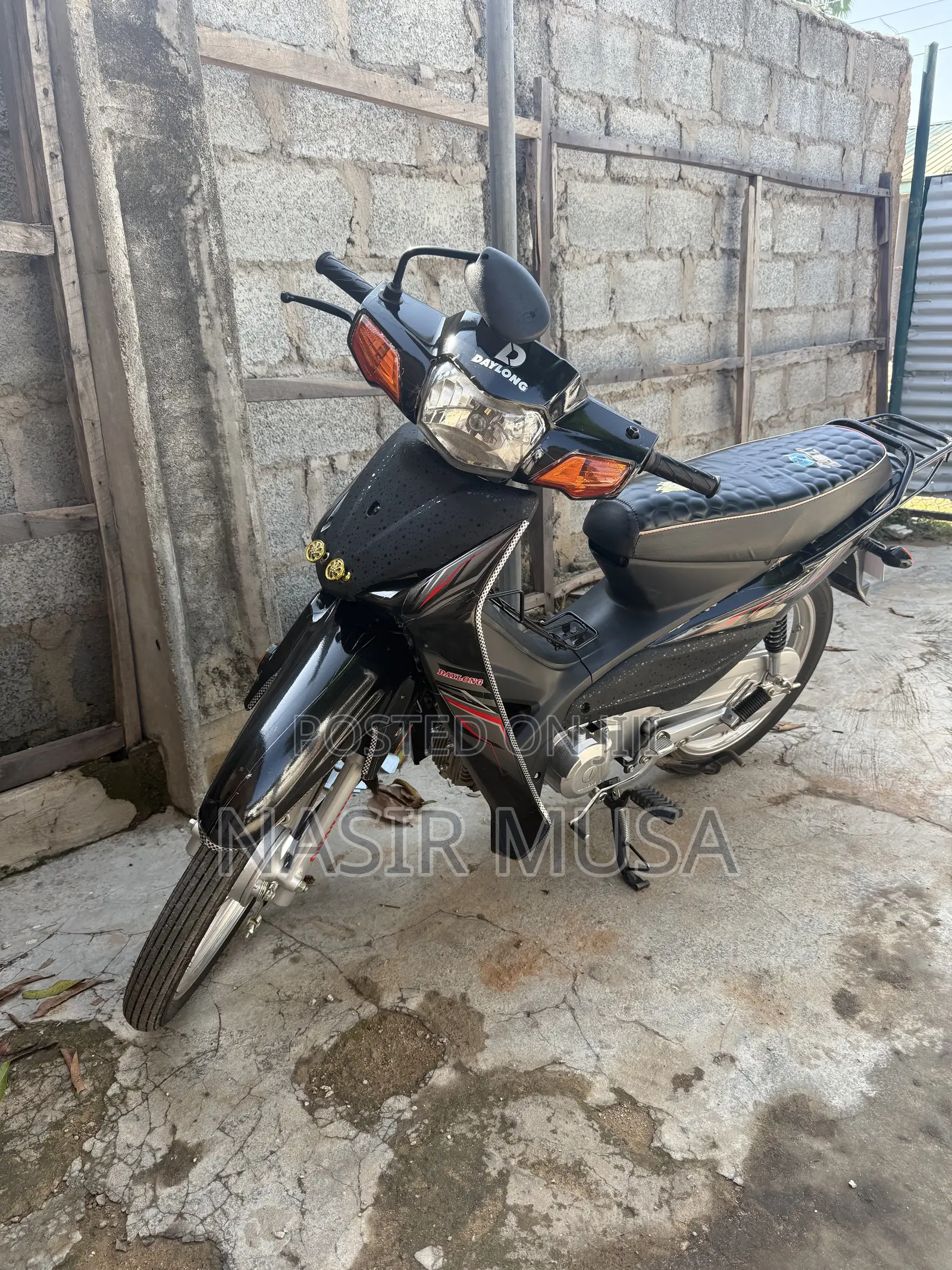 Royal Motorcycle 2026 Black