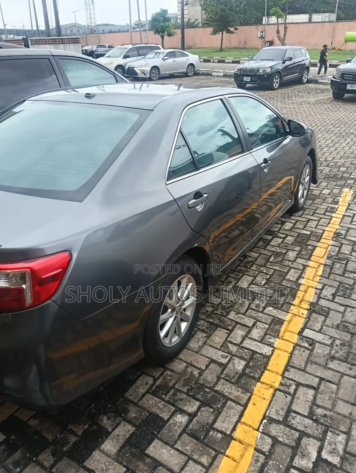 Toyota Camry 2013 Gray