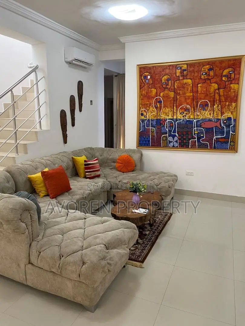 Lakeside 3 Bedroom Apartment With Nature View