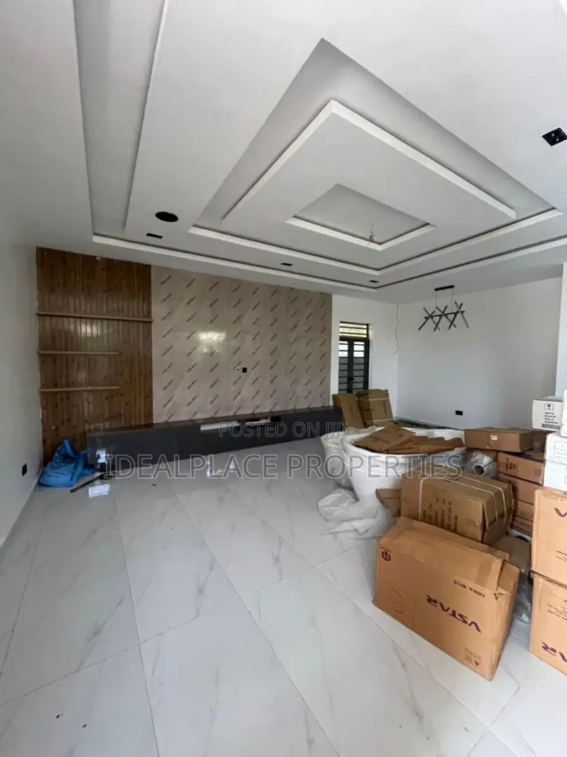 5bdrm Duplex in Ajah for sale
