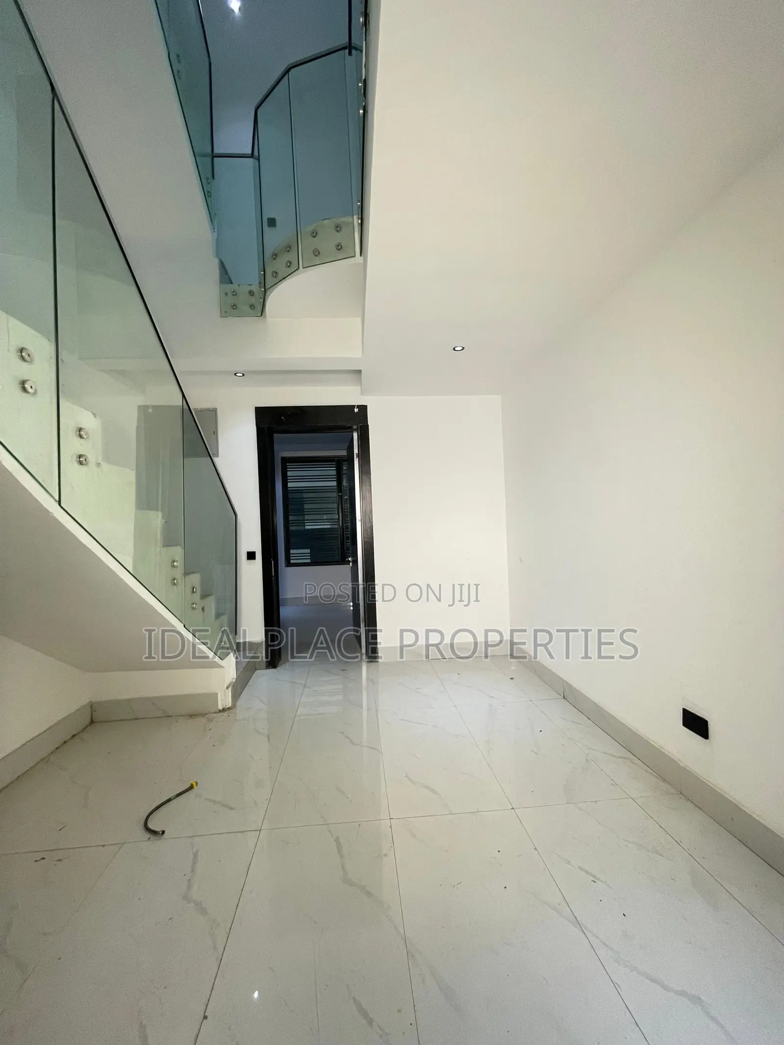 4bdrm Townhouse/Terrace in Ikoyi for sale