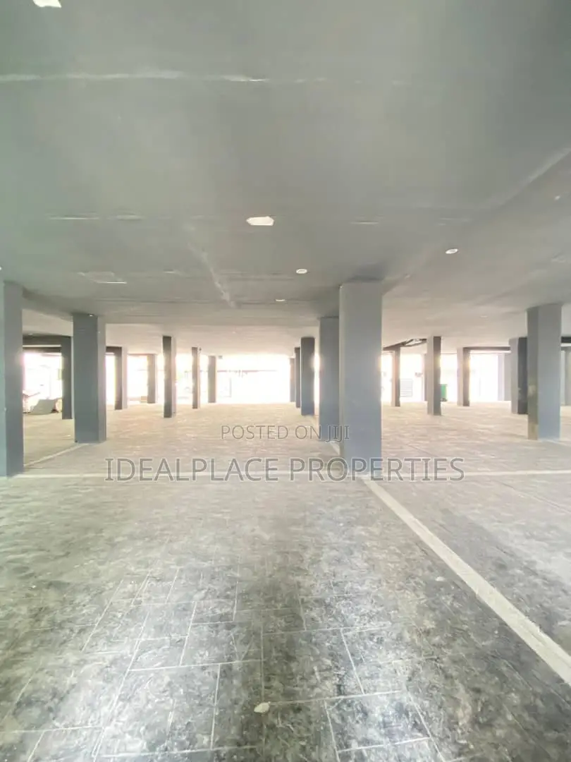 2bdrm Apartment in Lekki Phase 1 for sale