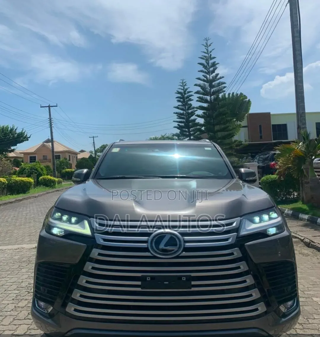 Lexus LX 2023 Beige