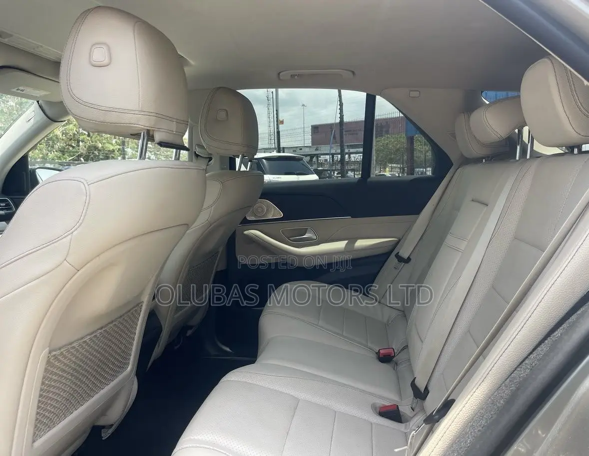 Mercedes-Benz GLE-Class GLE 350 2021 Gold