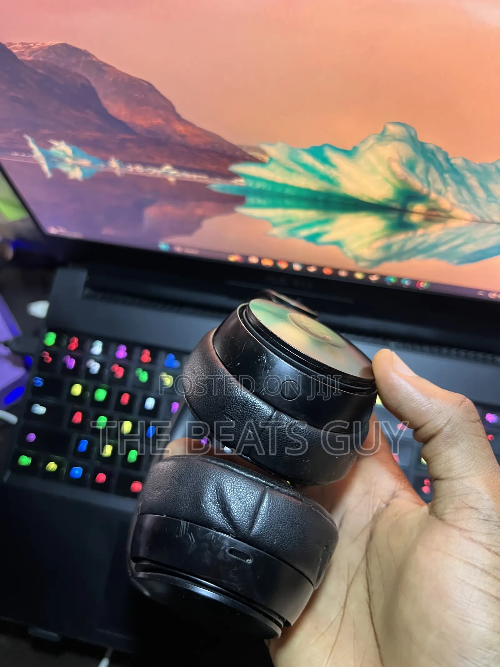 Apple Beats Solo Pro