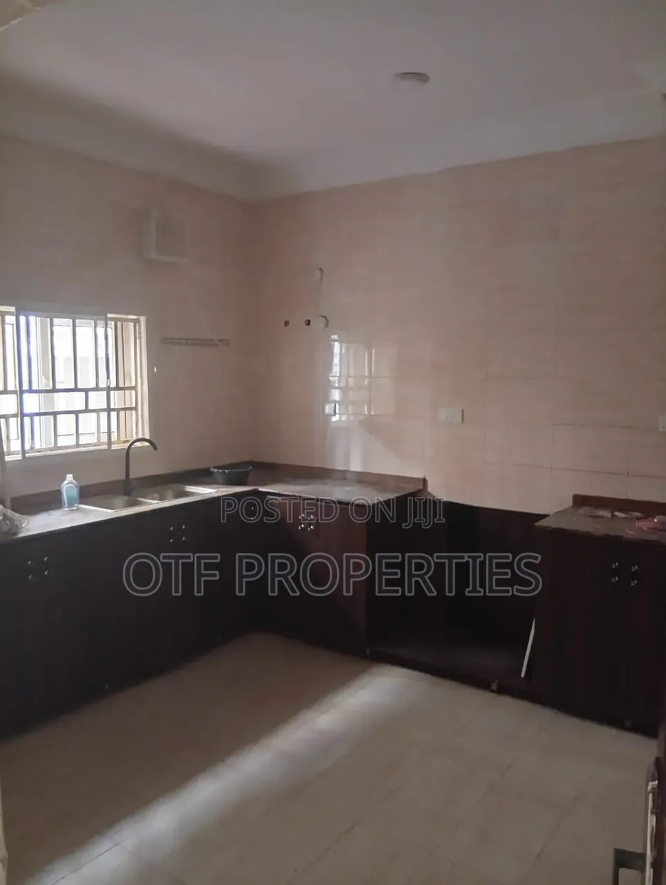 2bdrm Apartment in Fo1, Kubwa for rent