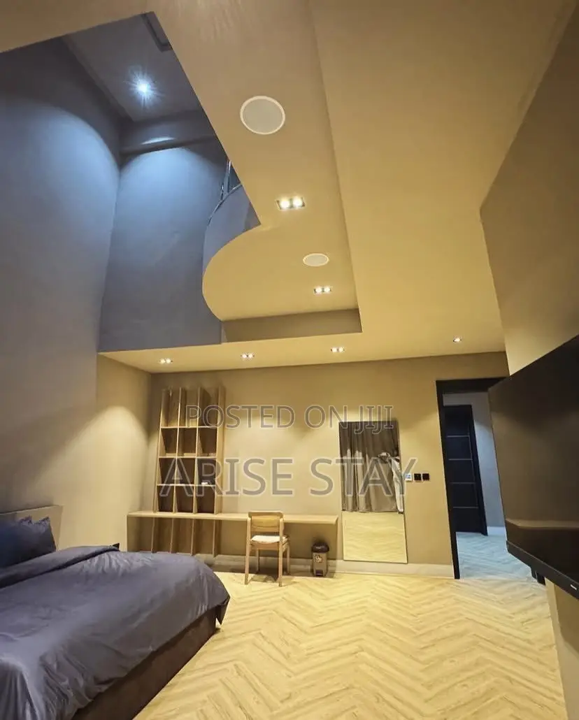 2-Bedroom Penthouse Loft With Pool & Gym | Ikeja Gra