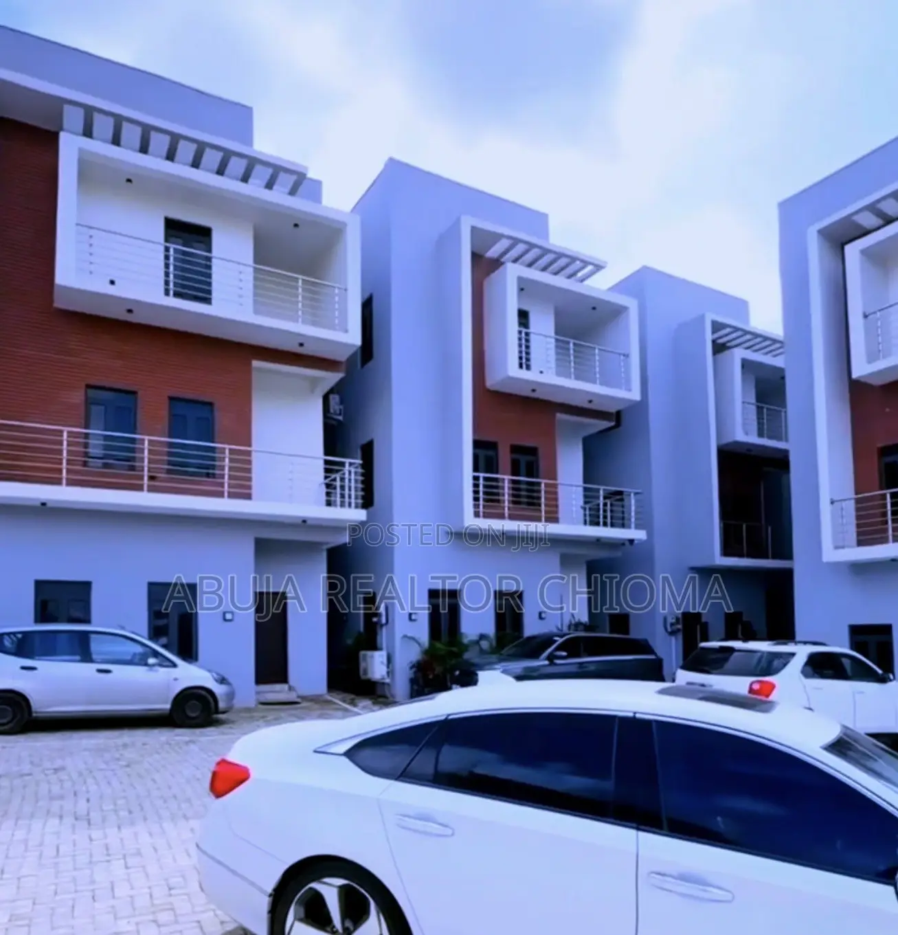 4bdrm Townhouse/Terrace in Mabushi Abuja for sale