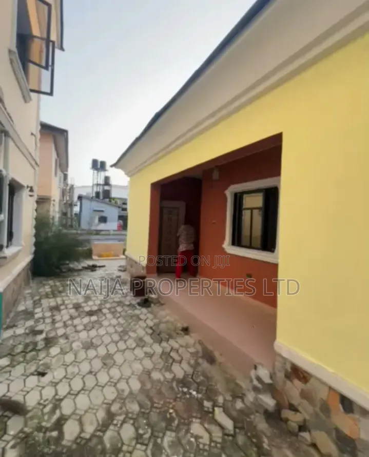 Mini Flat in Orchid, Ikota for rent