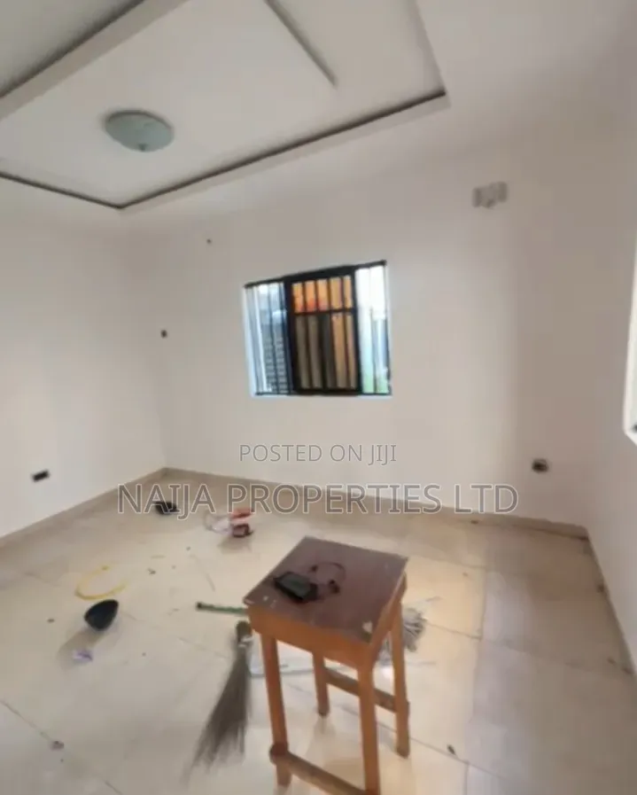 Mini Flat in Orchid, Ikota for rent