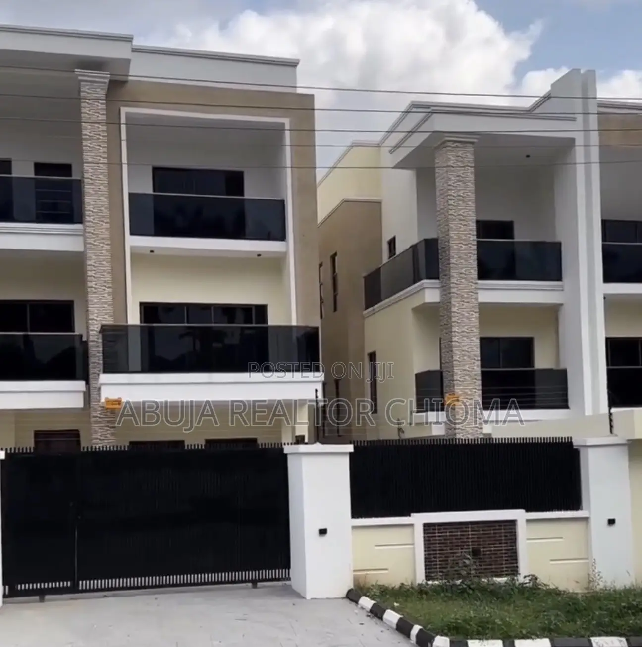 5bdrm Duplex in Gwarinpa Main, Abuja for sale