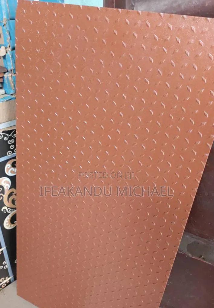 Hugh Quality Royal Tiles