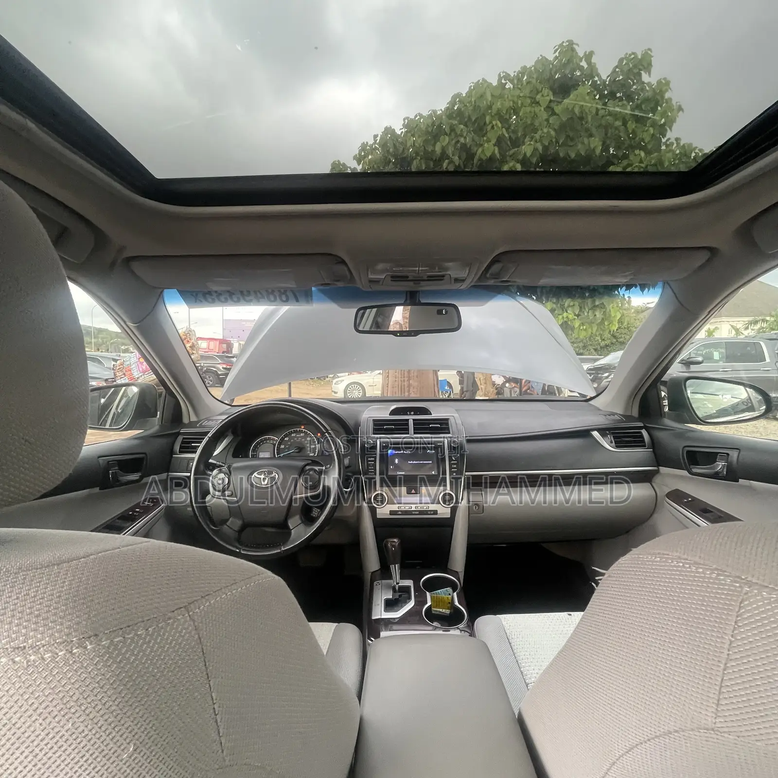 Toyota Camry XLE 4dr Sedan (2.5L 4cyl 6A) 2012 Gray