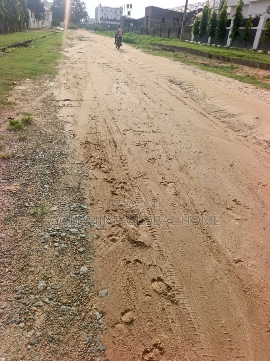 2000sqm. Residential Land for Sale in Lugbe District. Abuja - Nigeria