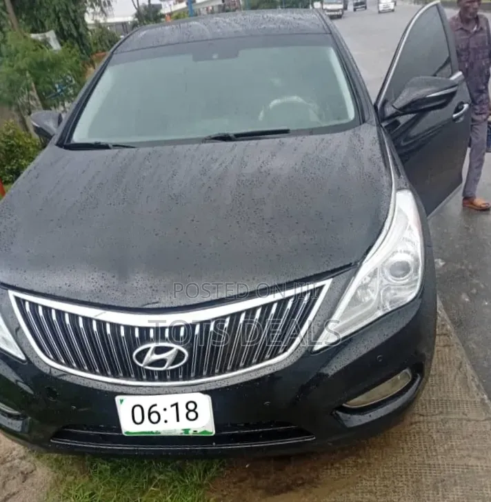 Hyundai Azera 3.3L 2013 Black