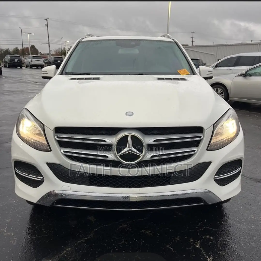 Mercedes-Benz GLE-Class 2016 White