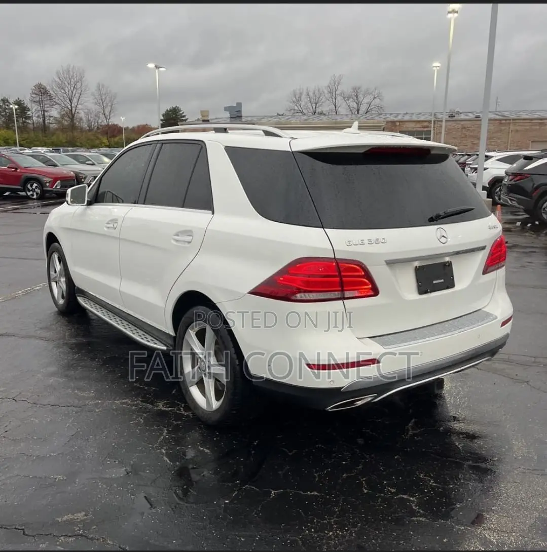 Mercedes-Benz GLE-Class 2016 White