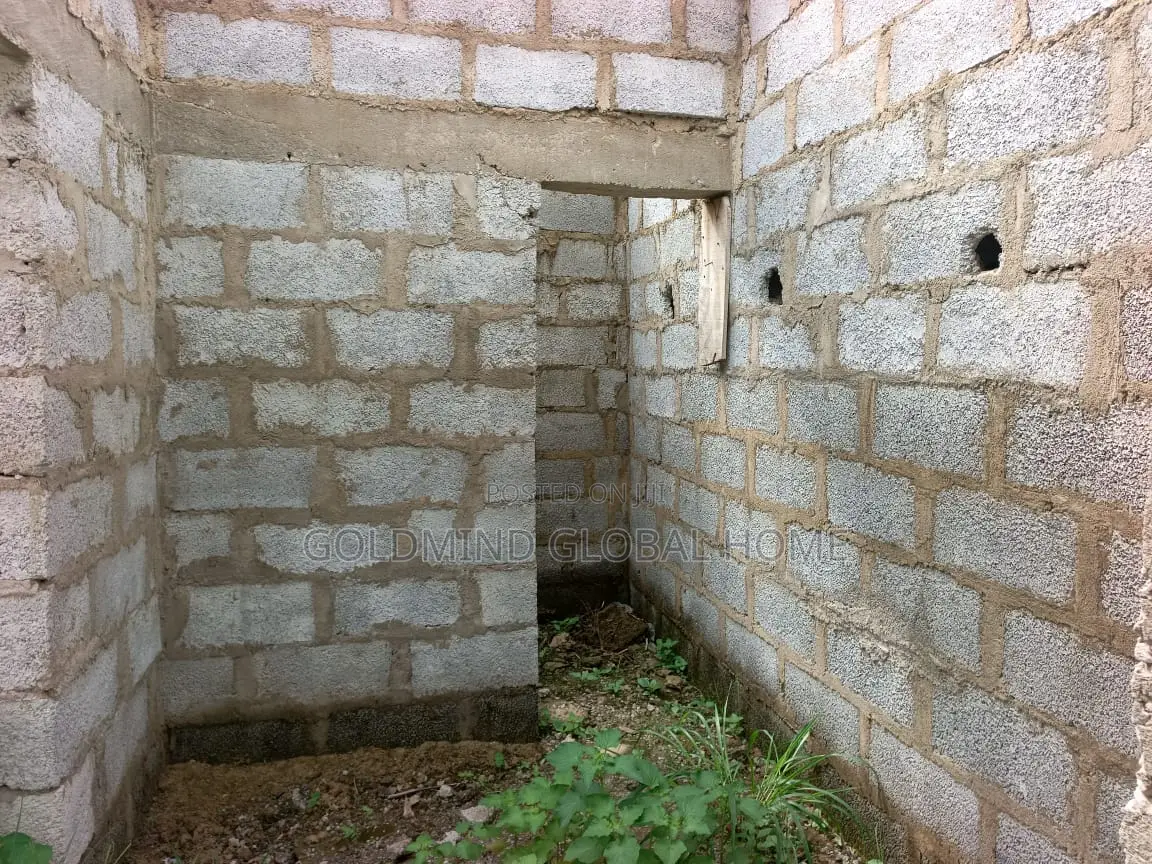 5bdrm Duplex in Dorita Estate, FHA for sale