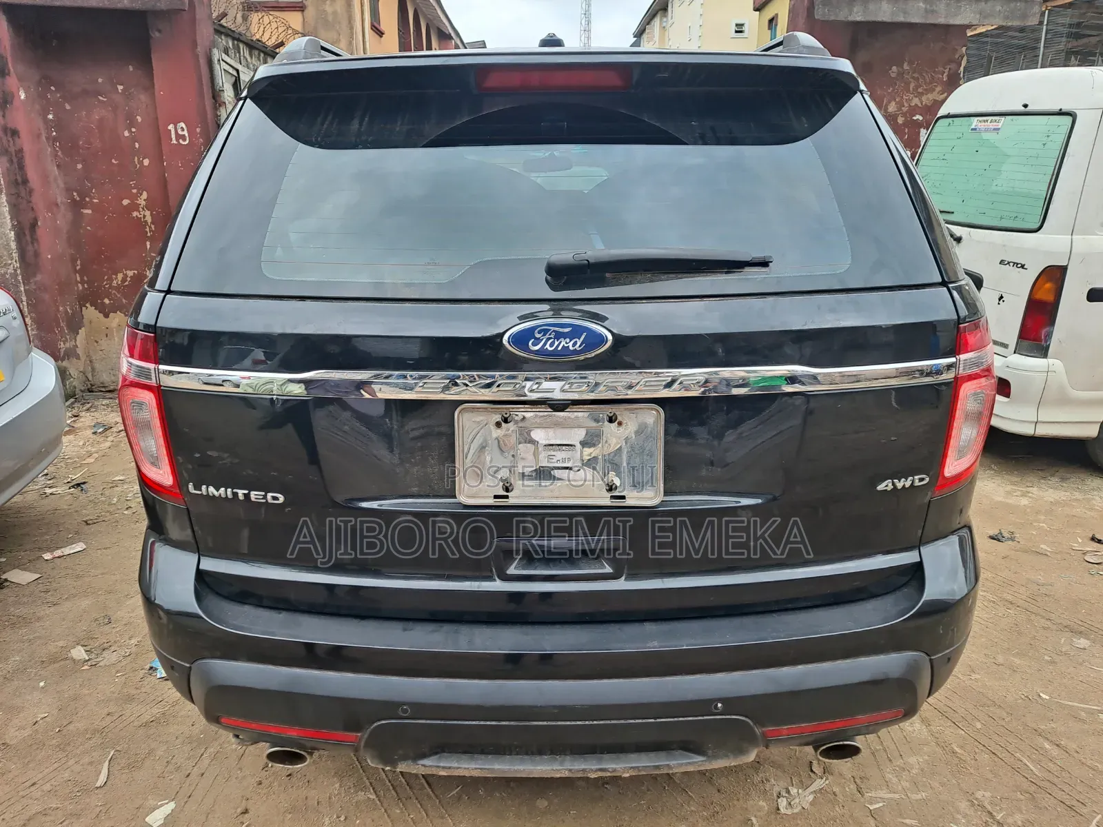 Ford Explorer 2011 Black
