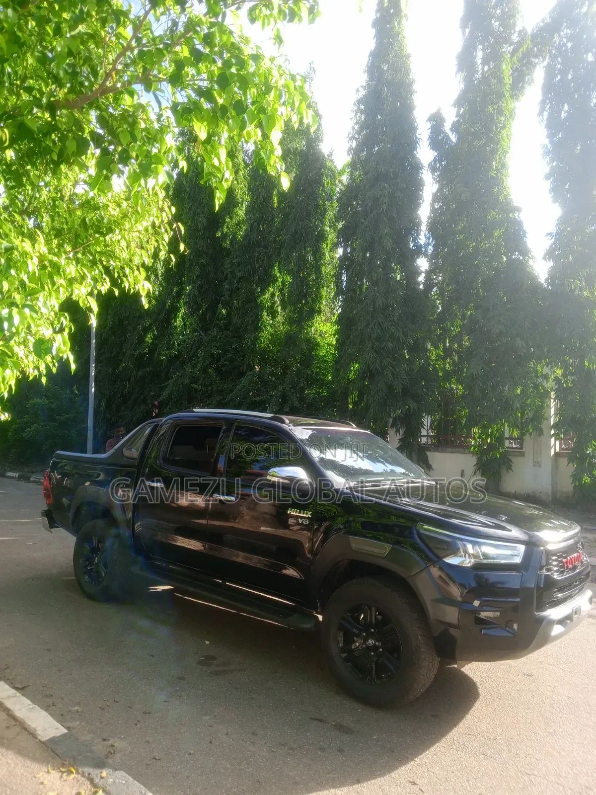 Toyota Hilux SR 4x4 2015 Black