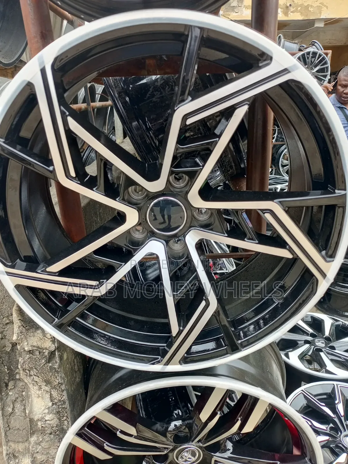 Beautiful Designs Wheels 18 for Lexus /Toyota Cars