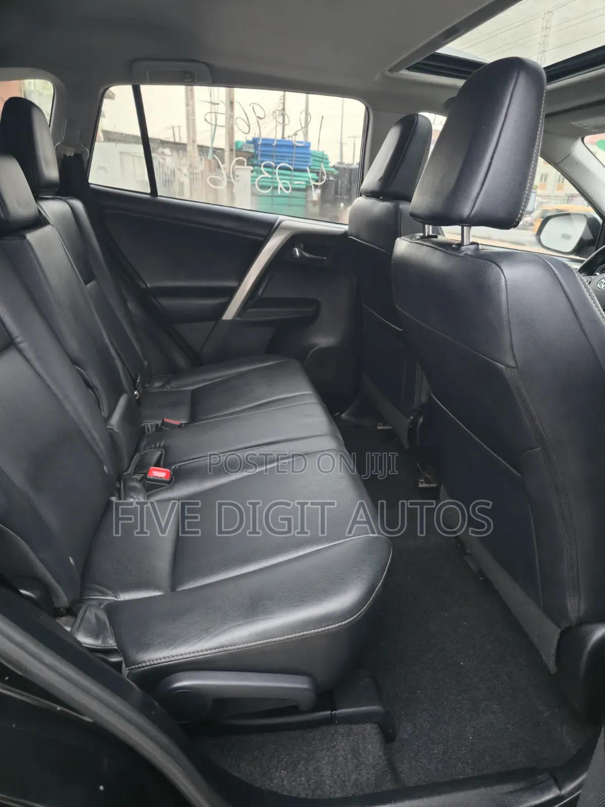 Toyota RAV4 Limited 4dr SUV AWD (2.5L 4cyl 6A) 2015 Black